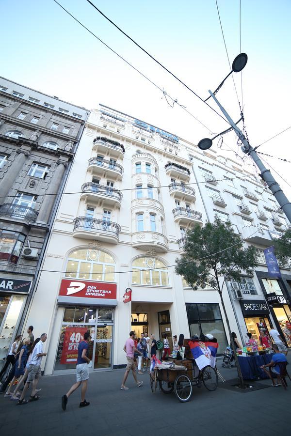 Apartment Luna Belgrad Exteriör bild